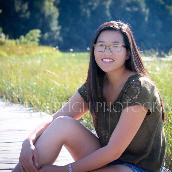 Meet your Posher, Grace - Picture 1 of 1